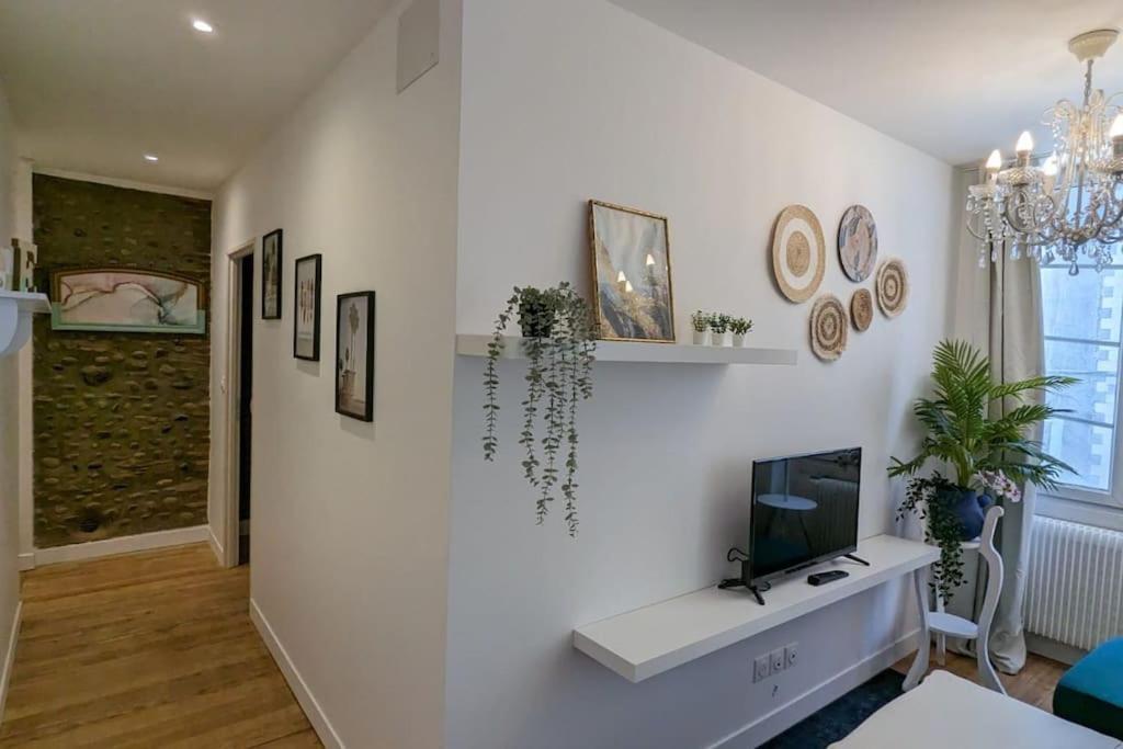 Cosy Queen -3Ch- Centre Ville & Parking Privee - Wifi Haut Debit По Екстериор снимка